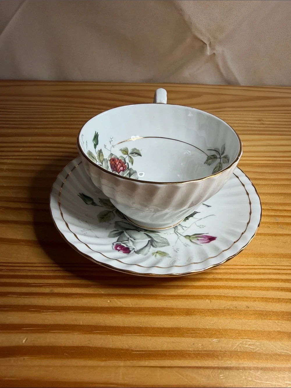 Vintage Stanley Fine Bone China Teacup and Saucer Set - Pink & White Rose 1950s